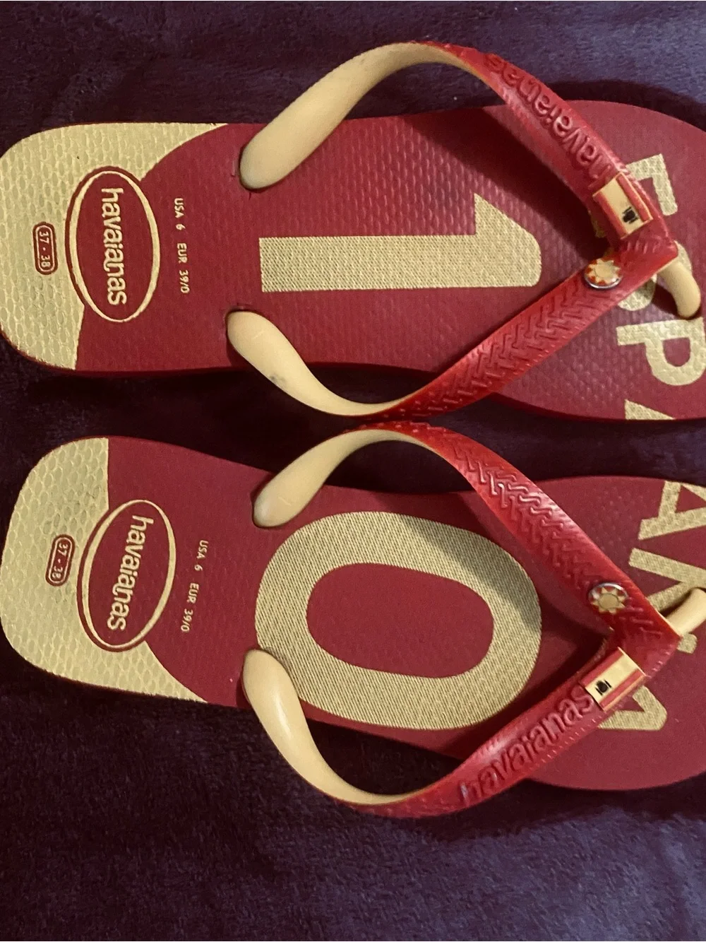 Havaianas  Red and Cream Number Print Flip Flops